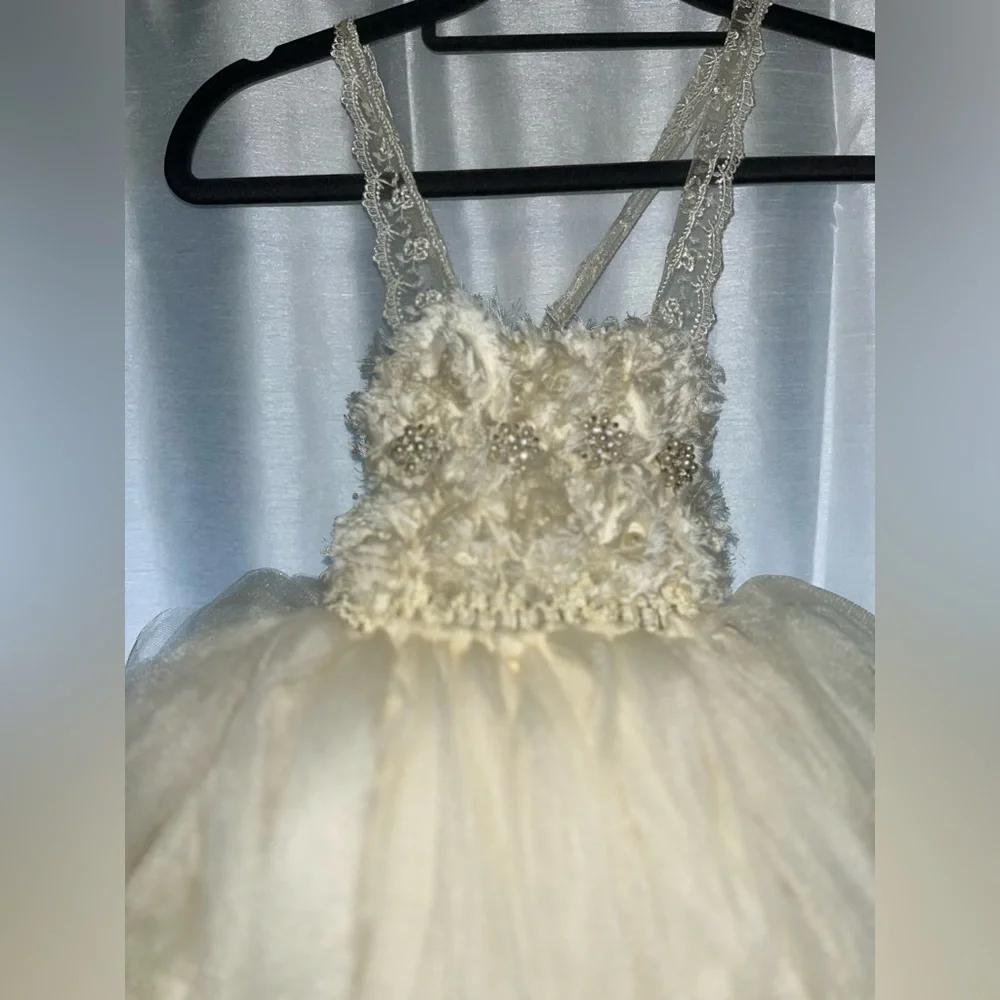 Ivory custom stretchy Etsy shop flower girl dress - toddler - Picture 2 of 3